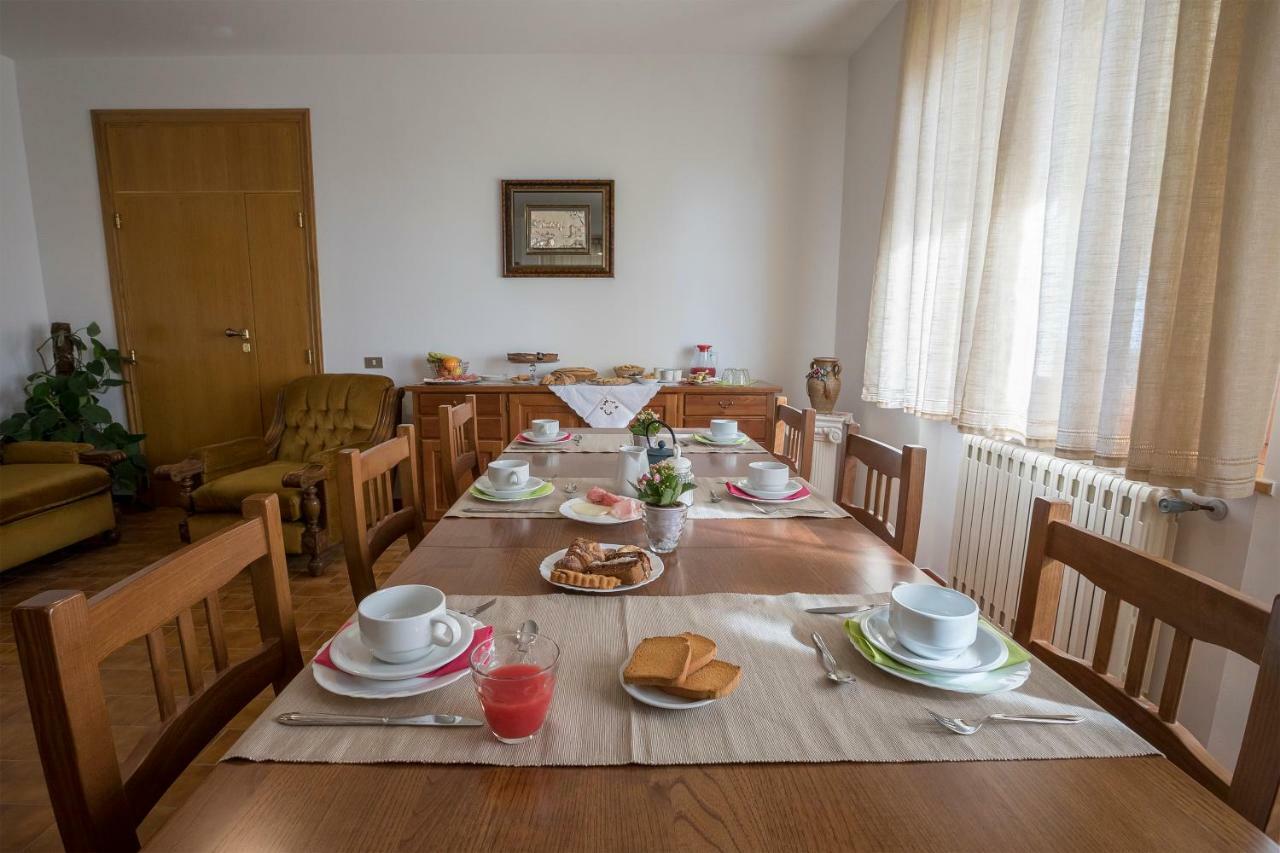 Zia Regina Panzió Ripatransone Kültér fotó
